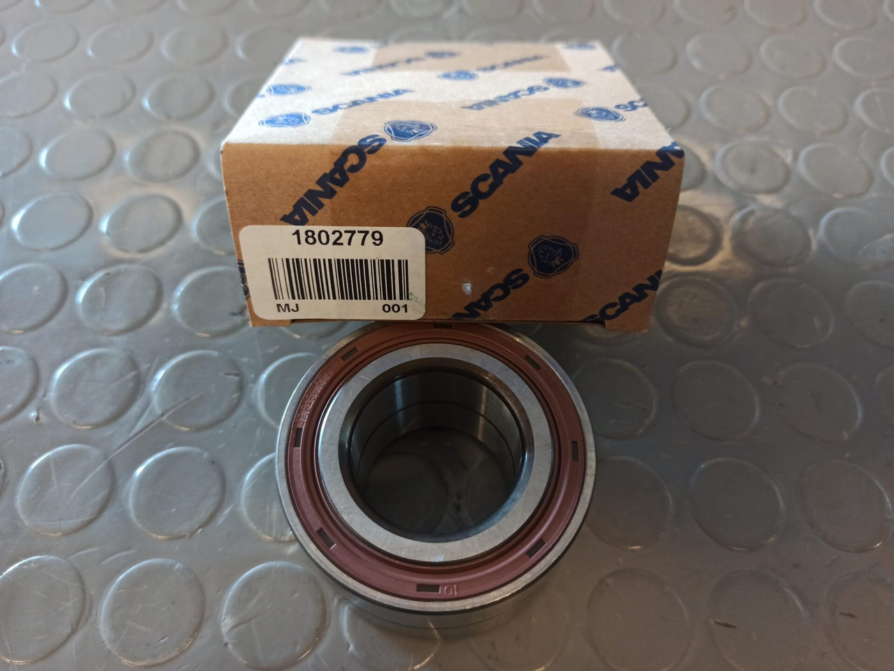 SCANIA BEARING - 1802779 - Moottorilaakeri - Kuorma-auto: kuva SCANIA BEARING - 1802779 - Moottorilaakeri - Kuorma-auto SCANIA BEARING - 1802779 - Moottorilaakeri - Kuorma-auto: kuva SCANIA BEARING - 1802779 - Moottorilaakeri - Kuorma-auto