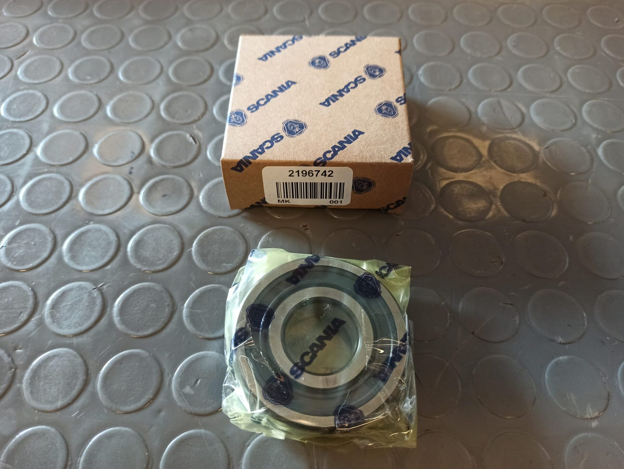 SCANIA FLYWHEEL BEARING - 2196742 - Vauhtipyörä - Kuorma-auto: kuva SCANIA FLYWHEEL BEARING - 2196742 - Vauhtipyörä - Kuorma-auto SCANIA FLYWHEEL BEARING - 2196742 - Vauhtipyörä - Kuorma-auto: kuva SCANIA FLYWHEEL BEARING - 2196742 - Vauhtipyörä - Kuorma-auto