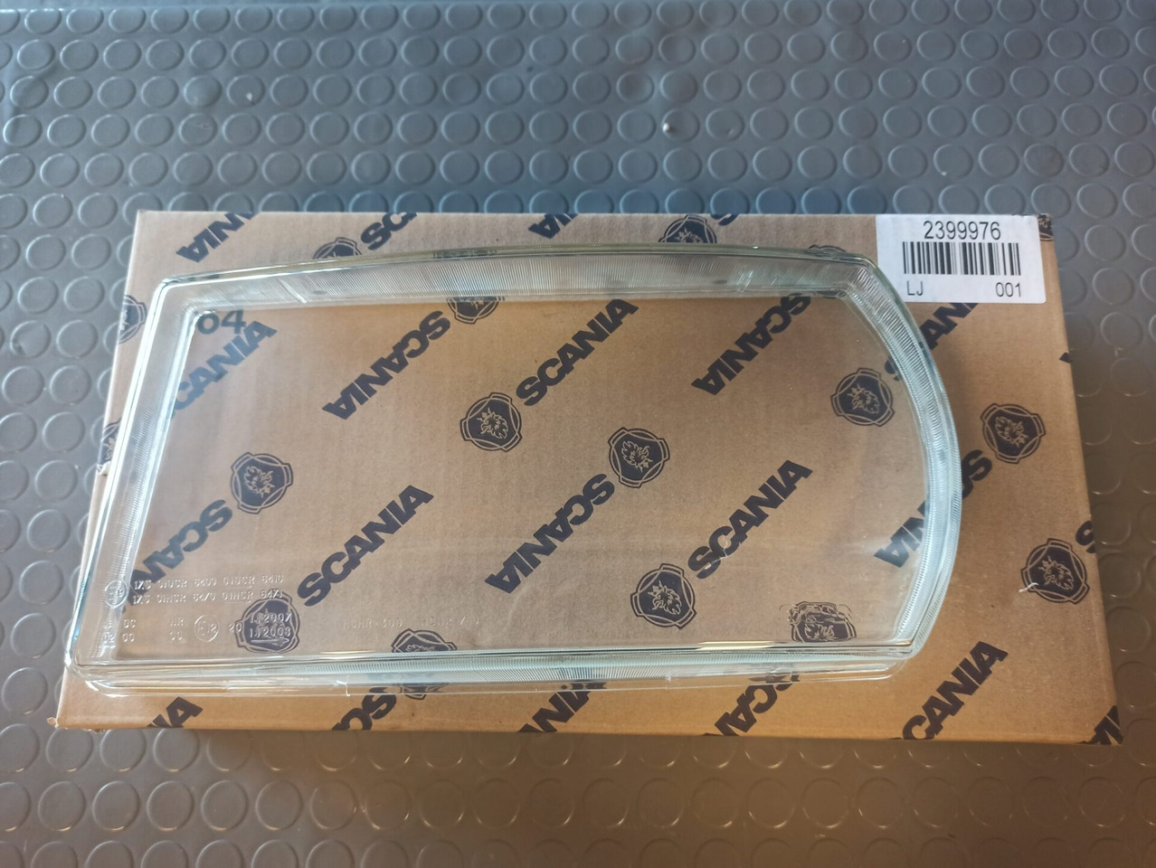 SCANIA LENS - 2399976 - Etulyhty - Kuorma-auto: kuva SCANIA LENS - 2399976 - Etulyhty - Kuorma-auto SCANIA LENS - 2399976 - Etulyhty - Kuorma-auto: kuva SCANIA LENS - 2399976 - Etulyhty - Kuorma-auto
