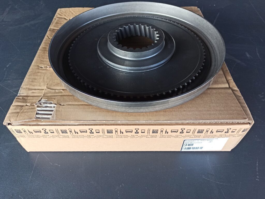 VOLVO SYNCHRONIZER HUB 21448626 - Vaihdelaatikko ja osat - Kuorma-auto: kuva VOLVO SYNCHRONIZER HUB 21448626 - Vaihdelaatikko ja osat - Kuorma-auto VOLVO SYNCHRONIZER HUB 21448626 - Vaihdelaatikko ja osat - Kuorma-auto: kuva VOLVO SYNCHRONIZER HUB 21448626 - Vaihdelaatikko ja osat - Kuorma-auto