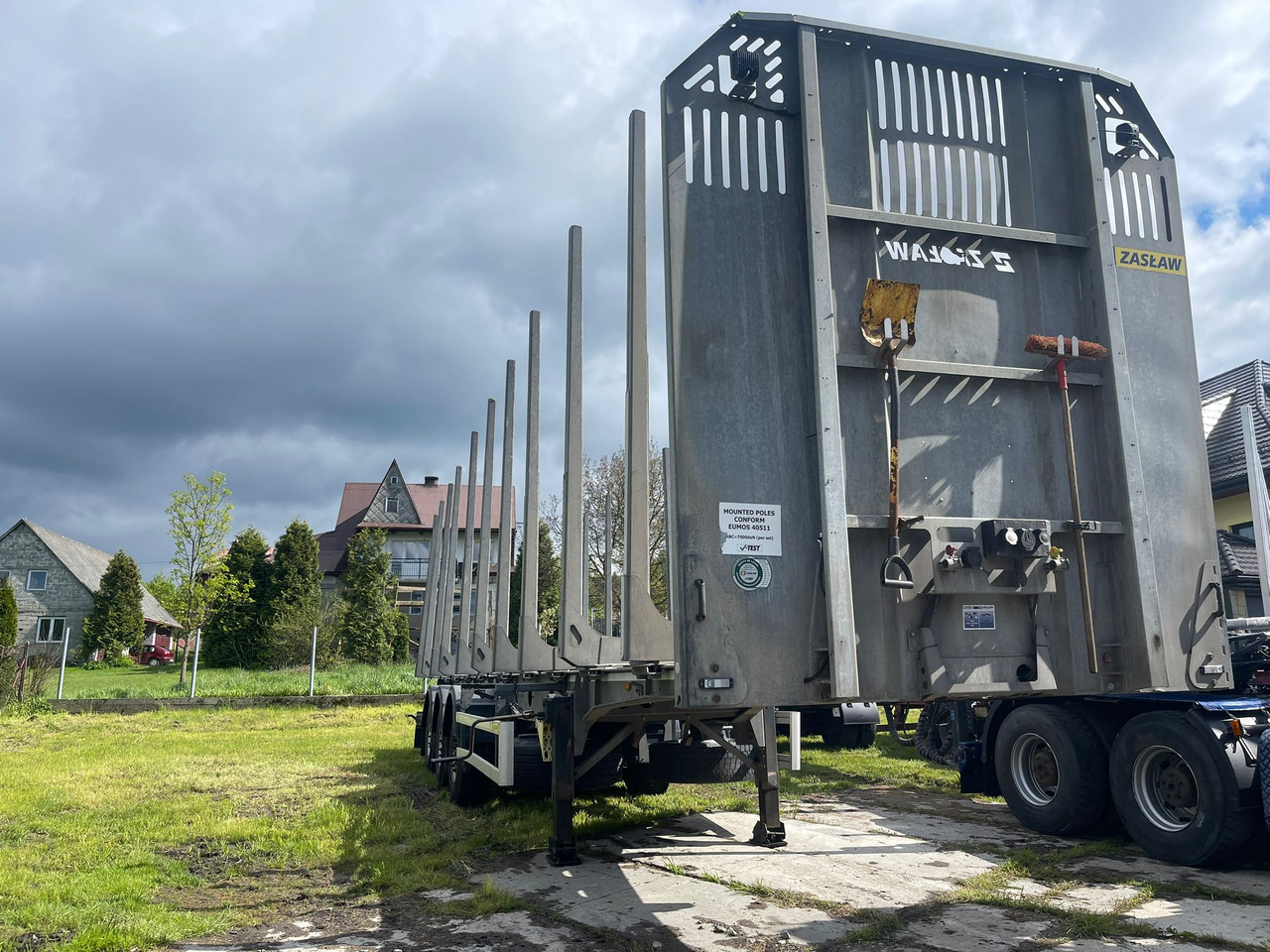 ZASŁAW D651A - Puu puoliperävaunu: kuva ZASŁAW D651A - Puu puoliperävaunu ZASŁAW D651A - Puu puoliperävaunu: kuva ZASŁAW D651A - Puu puoliperävaunu