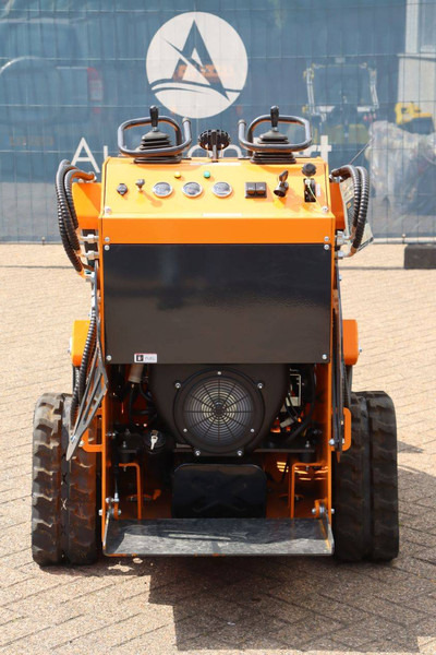 ARTEER QB-480 - Telakuormaaja: kuva ARTEER QB-480 - Telakuormaaja ARTEER QB-480 - Telakuormaaja: kuva ARTEER QB-480 - Telakuormaaja