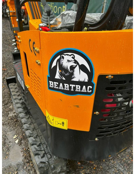 Uusi Minikuormaaja Beartrac HT10: kuva Uusi Minikuormaaja Beartrac HT10 Uusi Minikuormaaja Beartrac HT10: kuva Uusi Minikuormaaja Beartrac HT10