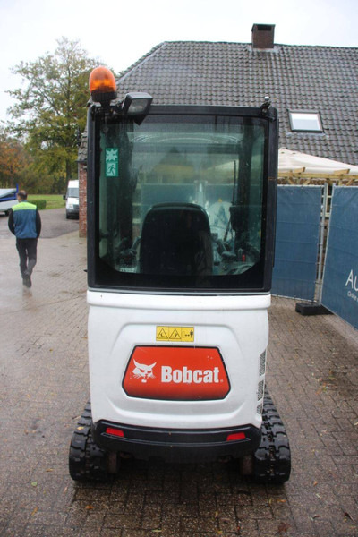 Bobcat E19 - Minikuormaaja: kuva Bobcat E19 - Minikuormaaja Bobcat E19 - Minikuormaaja: kuva Bobcat E19 - Minikuormaaja