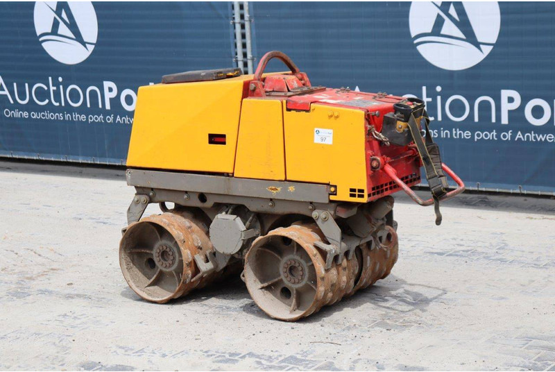 Bomag BMP 851 - Jyrä: kuva Bomag BMP 851 - Jyrä Bomag BMP 851 - Jyrä: kuva Bomag BMP 851 - Jyrä