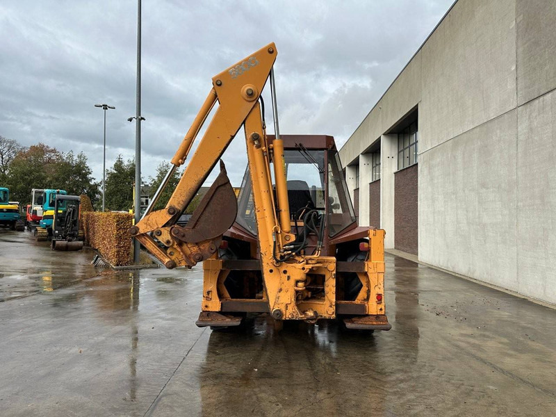 Case 580G - Kaivuri-trukki: kuva Case 580G - Kaivuri-trukki Case 580G - Kaivuri-trukki: kuva Case 580G - Kaivuri-trukki