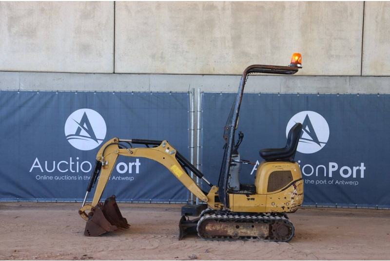 Caterpillar 300.9D - Minikuormaaja: kuva Caterpillar 300.9D - Minikuormaaja Caterpillar 300.9D - Minikuormaaja: kuva Caterpillar 300.9D - Minikuormaaja