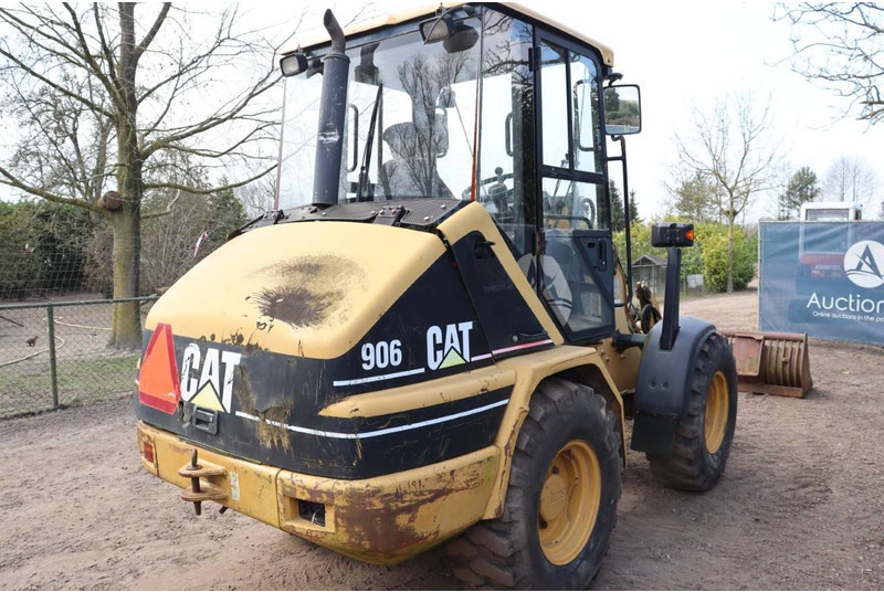 Caterpillar 906 - Pyöräkuormaaja: kuva Caterpillar 906 - Pyöräkuormaaja Caterpillar 906 - Pyöräkuormaaja: kuva Caterpillar 906 - Pyöräkuormaaja