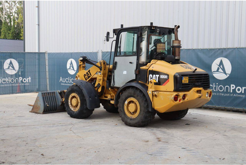 Caterpillar 906H2 - Pyöräkuormaaja: kuva Caterpillar 906H2 - Pyöräkuormaaja Caterpillar 906H2 - Pyöräkuormaaja: kuva Caterpillar 906H2 - Pyöräkuormaaja