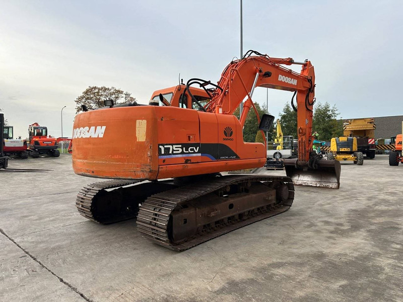 Doosan 175MC-V - Telakaivukone: kuva Doosan 175MC-V - Telakaivukone Doosan 175MC-V - Telakaivukone: kuva Doosan 175MC-V - Telakaivukone