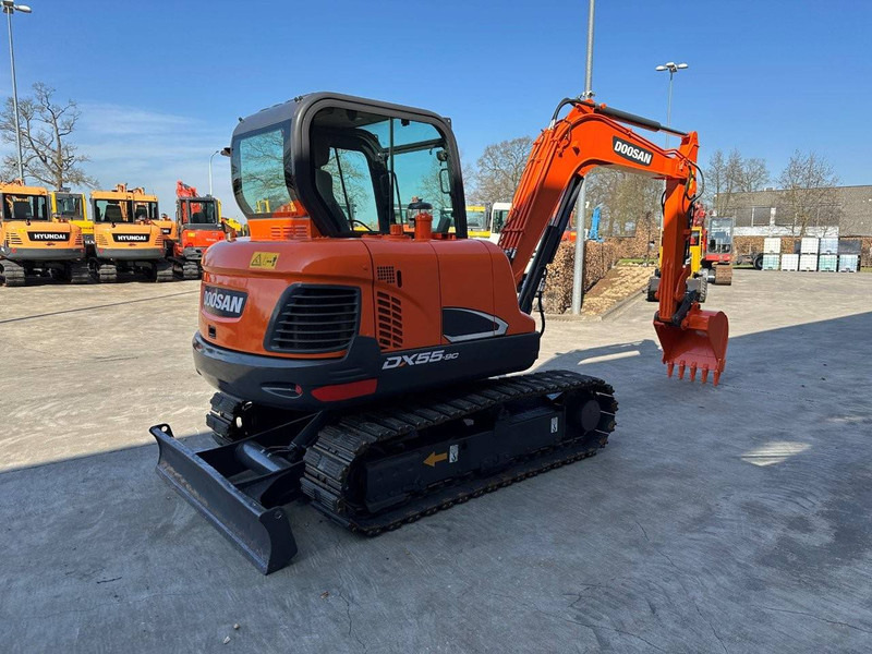Doosan DX55-9C - Telakaivukone: kuva Doosan DX55-9C - Telakaivukone Doosan DX55-9C - Telakaivukone: kuva Doosan DX55-9C - Telakaivukone