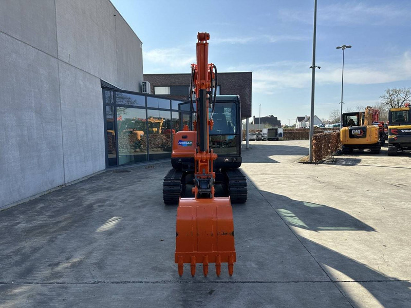 Doosan DX55-9C - Telakaivukone: kuva Doosan DX55-9C - Telakaivukone Doosan DX55-9C - Telakaivukone: kuva Doosan DX55-9C - Telakaivukone
