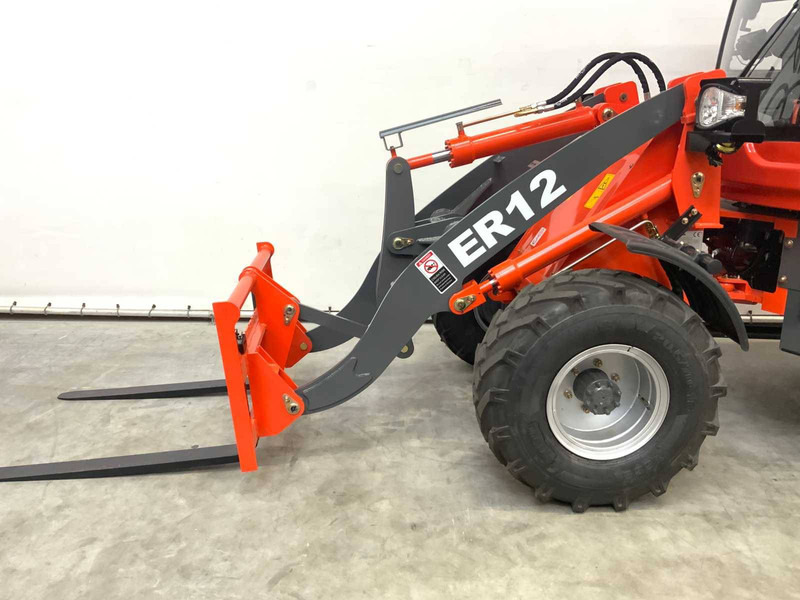 Uusi Pyöräkuormaaja Everun ER12: kuva Uusi Pyöräkuormaaja Everun ER12