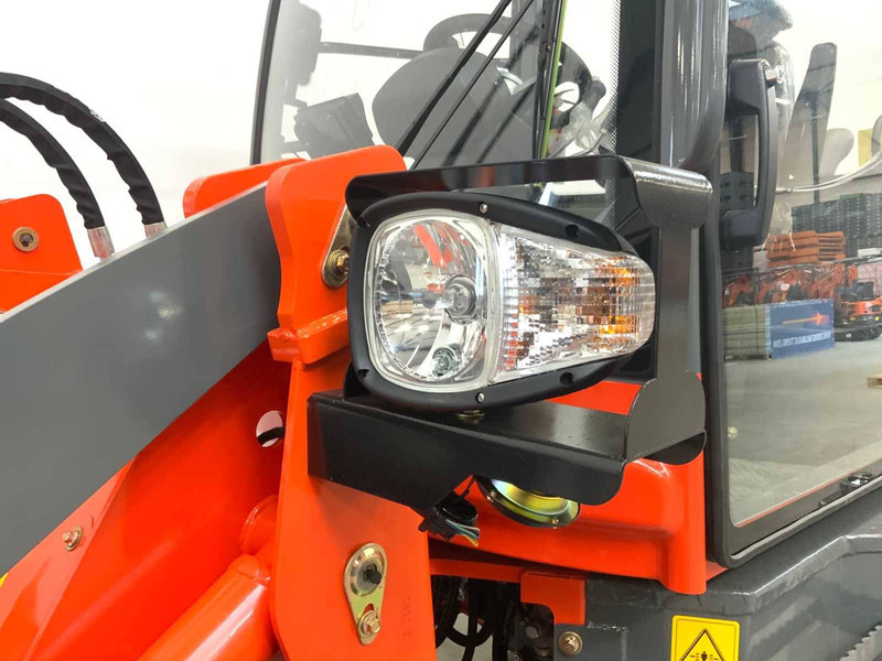 Uusi Pyöräkuormaaja Everun ER12: kuva Uusi Pyöräkuormaaja Everun ER12