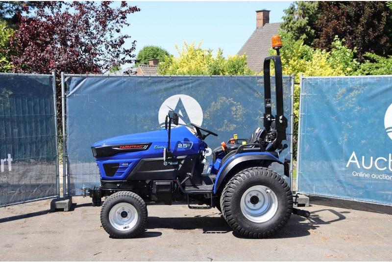 Farmtrac 25G Electric - Traktori: kuva Farmtrac 25G Electric - Traktori Farmtrac 25G Electric - Traktori: kuva Farmtrac 25G Electric - Traktori