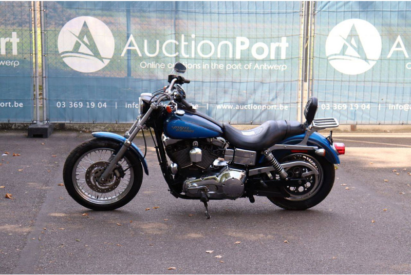 Harley-Davidson Dyna Low Rider - Moottoripyörä: kuva Harley-Davidson Dyna Low Rider - Moottoripyörä Harley-Davidson Dyna Low Rider - Moottoripyörä: kuva Harley-Davidson Dyna Low Rider - Moottoripyörä
