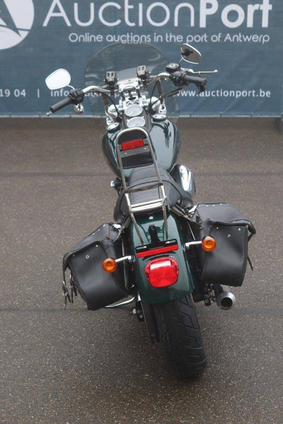 Harley-Davidson Dyna Street Bob - Moottoripyörä: kuva Harley-Davidson Dyna Street Bob - Moottoripyörä Harley-Davidson Dyna Street Bob - Moottoripyörä: kuva Harley-Davidson Dyna Street Bob - Moottoripyörä