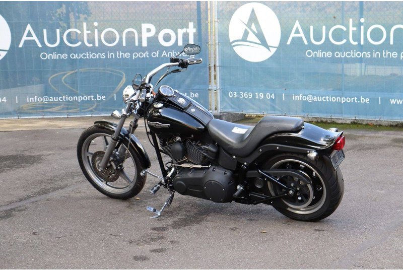 Harley-Davidson Softail Night Train - Moottoripyörä: kuva Harley-Davidson Softail Night Train - Moottoripyörä Harley-Davidson Softail Night Train - Moottoripyörä: kuva Harley-Davidson Softail Night Train - Moottoripyörä