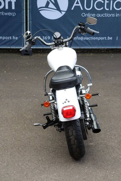 Harley-Davidson Sporster XL883 - Moottoripyörä: kuva Harley-Davidson Sporster XL883 - Moottoripyörä Harley-Davidson Sporster XL883 - Moottoripyörä: kuva Harley-Davidson Sporster XL883 - Moottoripyörä