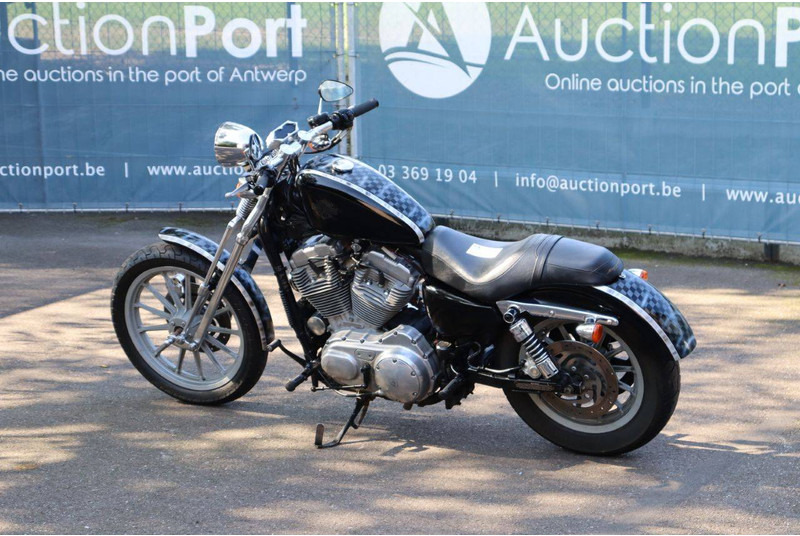 Harley-Davidson Sportster 883 Springer - Moottoripyörä: kuva Harley-Davidson Sportster 883 Springer - Moottoripyörä Harley-Davidson Sportster 883 Springer - Moottoripyörä: kuva Harley-Davidson Sportster 883 Springer - Moottoripyörä