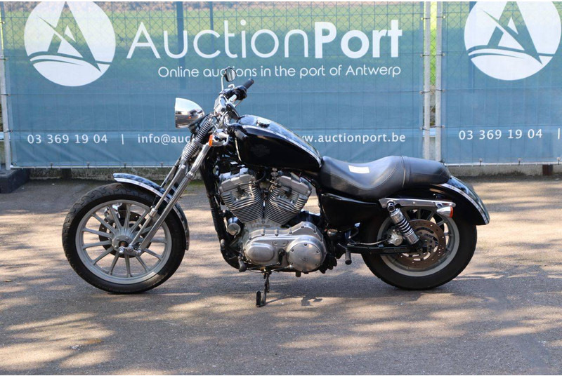 Harley-Davidson Sportster 883 Springer - Moottoripyörä: kuva Harley-Davidson Sportster 883 Springer - Moottoripyörä Harley-Davidson Sportster 883 Springer - Moottoripyörä: kuva Harley-Davidson Sportster 883 Springer - Moottoripyörä