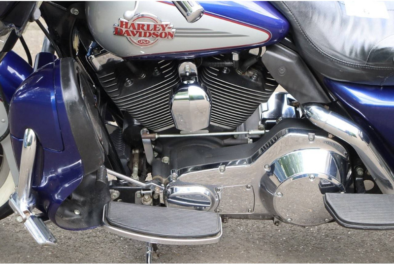 Moottoripyörä Harley-Davidson Ultra Classic: kuva Moottoripyörä Harley-Davidson Ultra Classic