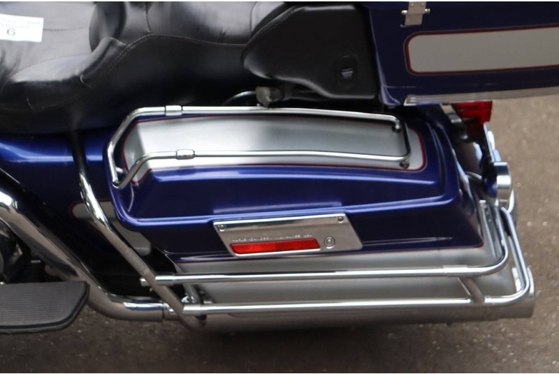 Moottoripyörä Harley-Davidson Ultra Classic: kuva Moottoripyörä Harley-Davidson Ultra Classic