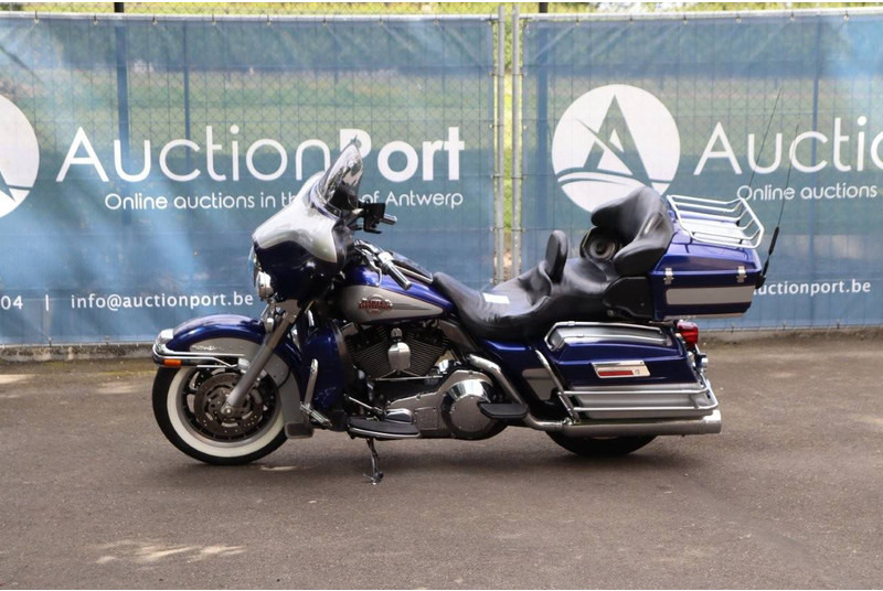Harley-Davidson Ultra Classic - Moottoripyörä: kuva Harley-Davidson Ultra Classic - Moottoripyörä Harley-Davidson Ultra Classic - Moottoripyörä: kuva Harley-Davidson Ultra Classic - Moottoripyörä