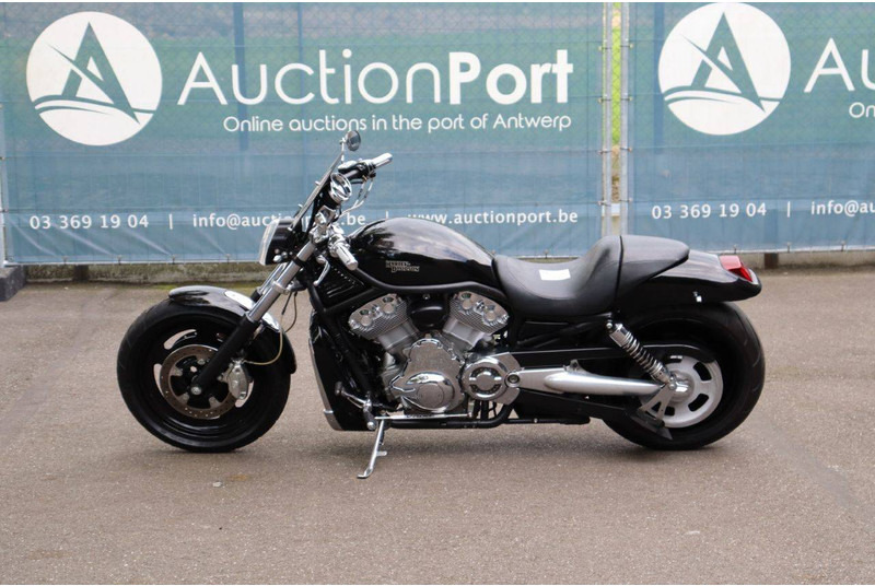 Harley-Davidson V-Rod VRSC - Moottoripyörä: kuva Harley-Davidson V-Rod VRSC - Moottoripyörä Harley-Davidson V-Rod VRSC - Moottoripyörä: kuva Harley-Davidson V-Rod VRSC - Moottoripyörä