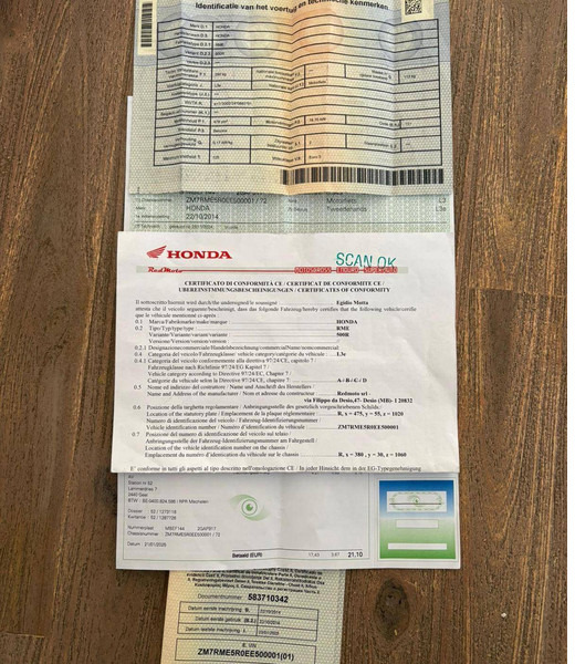 Moottoripyörä Honda CRF 500 R: kuva Moottoripyörä Honda CRF 500 R Moottoripyörä Honda CRF 500 R: kuva Moottoripyörä Honda CRF 500 R