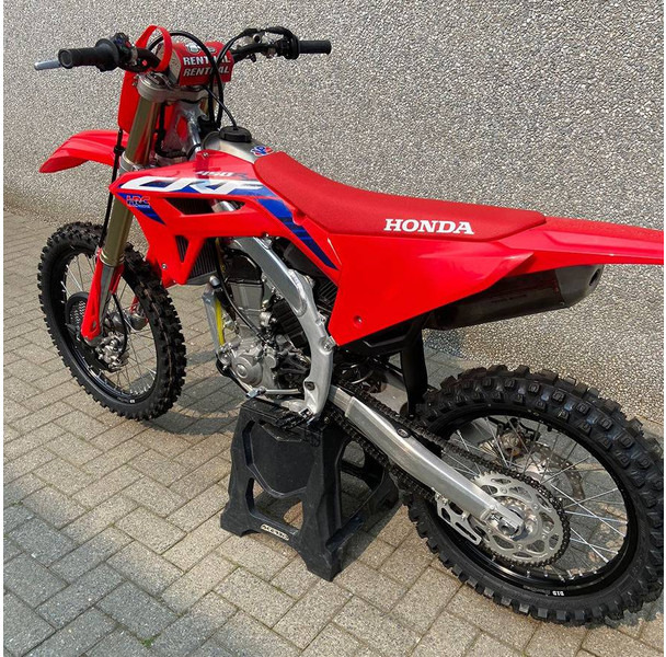 Honda (HRC) CRF 450R - Moottoripyörä: kuva Honda (HRC) CRF 450R - Moottoripyörä Honda (HRC) CRF 450R - Moottoripyörä: kuva Honda (HRC) CRF 450R - Moottoripyörä