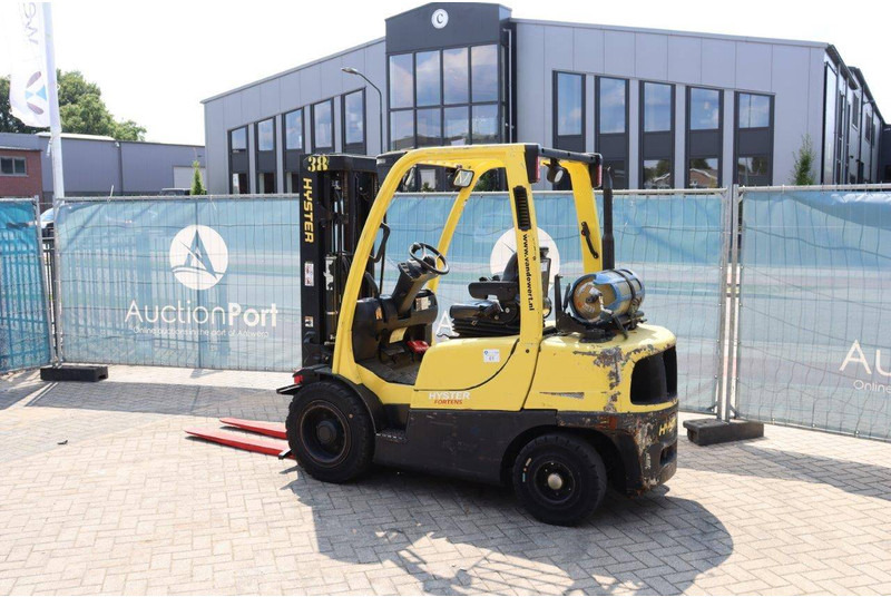 Hyster H3.0FT - Kaasutrukki: kuva Hyster H3.0FT - Kaasutrukki Hyster H3.0FT - Kaasutrukki: kuva Hyster H3.0FT - Kaasutrukki