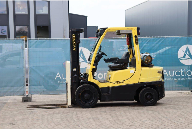 Hyster H3.5FT - Kaasutrukki: kuva Hyster H3.5FT - Kaasutrukki Hyster H3.5FT - Kaasutrukki: kuva Hyster H3.5FT - Kaasutrukki