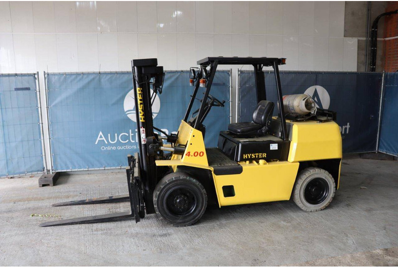 Hyster H4.00XLS6 - Kaasutrukki: kuva Hyster H4.00XLS6 - Kaasutrukki Hyster H4.00XLS6 - Kaasutrukki: kuva Hyster H4.00XLS6 - Kaasutrukki