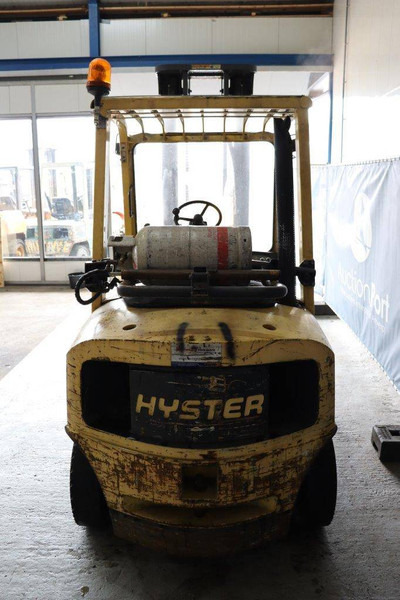 Hyster H4.00XM-5 - Kaasutrukki: kuva Hyster H4.00XM-5 - Kaasutrukki Hyster H4.00XM-5 - Kaasutrukki: kuva Hyster H4.00XM-5 - Kaasutrukki