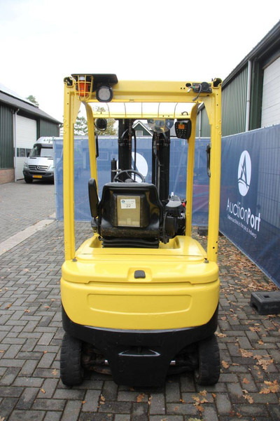 Hyster J2.0 XN - Sähkötrukki: kuva Hyster J2.0 XN - Sähkötrukki Hyster J2.0 XN - Sähkötrukki: kuva Hyster J2.0 XN - Sähkötrukki