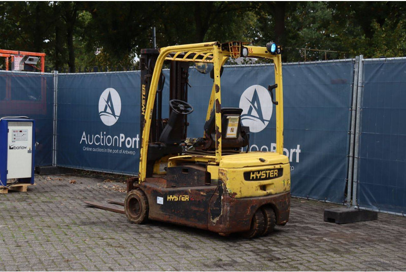 Hyster J2.0XNT - Sähkötrukki: kuva Hyster J2.0XNT - Sähkötrukki Hyster J2.0XNT - Sähkötrukki: kuva Hyster J2.0XNT - Sähkötrukki