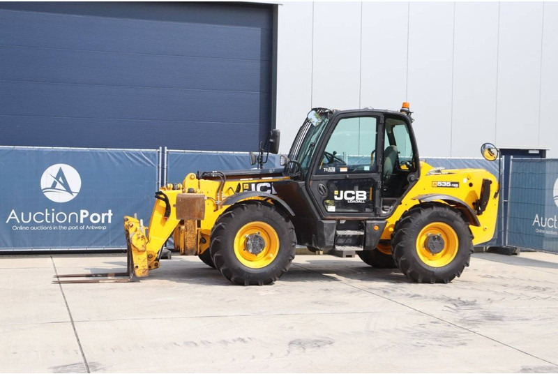 JCB 535-125 - Kurottaja: kuva JCB 535-125 - Kurottaja JCB 535-125 - Kurottaja: kuva JCB 535-125 - Kurottaja