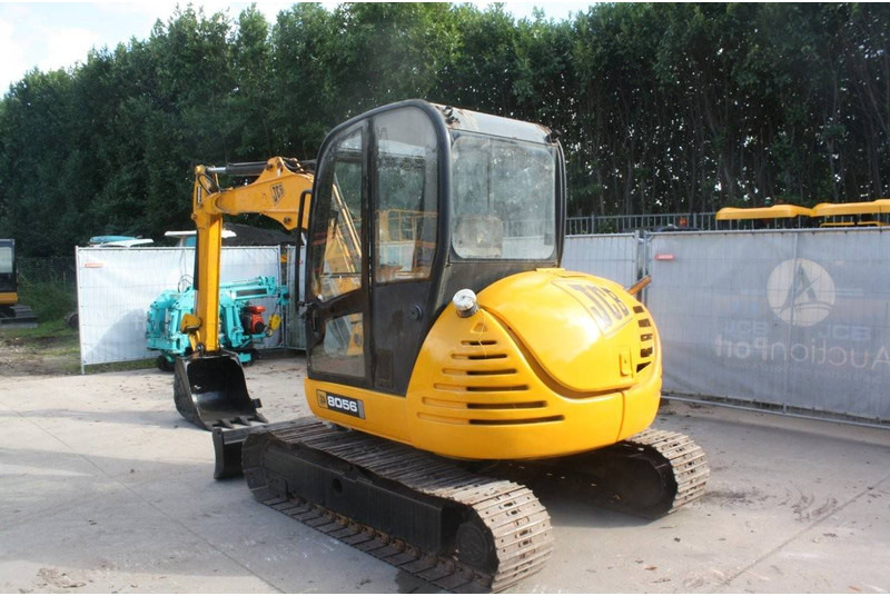 JCB 8056 - Telakaivukone: kuva JCB 8056 - Telakaivukone JCB 8056 - Telakaivukone: kuva JCB 8056 - Telakaivukone
