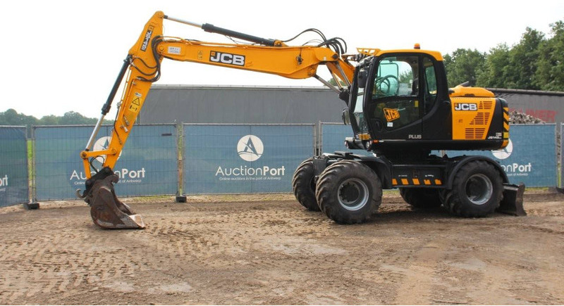 JCB JS145WTT4I - Pyöräalustainen kaivinkone: kuva JCB JS145WTT4I - Pyöräalustainen kaivinkone JCB JS145WTT4I - Pyöräalustainen kaivinkone: kuva JCB JS145WTT4I - Pyöräalustainen kaivinkone