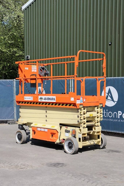 JLG 3246 ES - Saksilava: kuva JLG 3246 ES - Saksilava JLG 3246 ES - Saksilava: kuva JLG 3246 ES - Saksilava