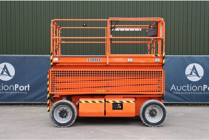 JLG 3369LE - Saksilava: kuva JLG 3369LE - Saksilava JLG 3369LE - Saksilava: kuva JLG 3369LE - Saksilava