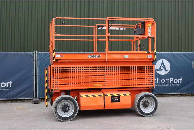 JLG 3369LE - Saksilava: kuva JLG 3369LE - Saksilava JLG 3369LE - Saksilava: kuva JLG 3369LE - Saksilava
