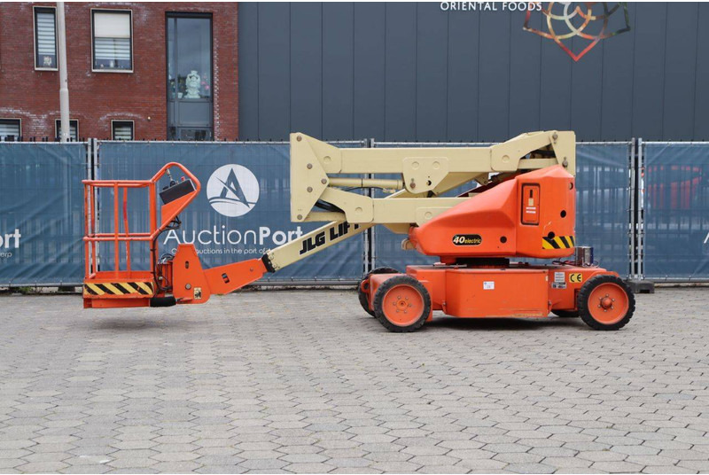 JLG N40 - Puomilava: kuva JLG N40 - Puomilava JLG N40 - Puomilava: kuva JLG N40 - Puomilava