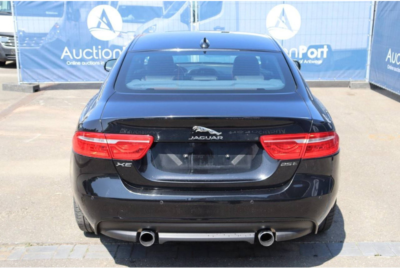Jaguar XE - Sedan: kuva Jaguar XE - Sedan Jaguar XE - Sedan: kuva Jaguar XE - Sedan