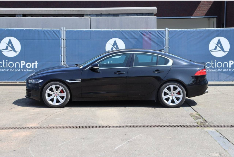 Jaguar XE - Sedan: kuva Jaguar XE - Sedan Jaguar XE - Sedan: kuva Jaguar XE - Sedan
