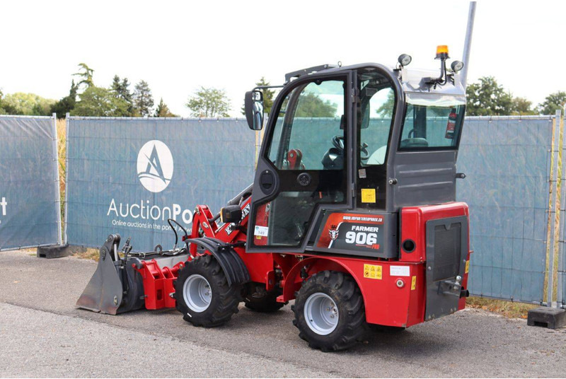 KINGWAY Farmer 906PRO - Pyöräkuormaaja: kuva KINGWAY Farmer 906PRO - Pyöräkuormaaja KINGWAY Farmer 906PRO - Pyöräkuormaaja: kuva KINGWAY Farmer 906PRO - Pyöräkuormaaja