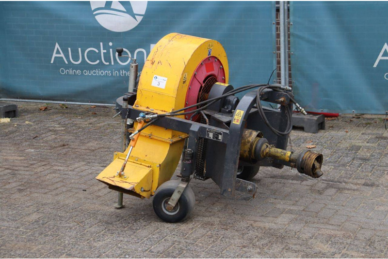 KWH 2051 PTO - Puutarhajyrsin: kuva KWH 2051 PTO - Puutarhajyrsin KWH 2051 PTO - Puutarhajyrsin: kuva KWH 2051 PTO - Puutarhajyrsin