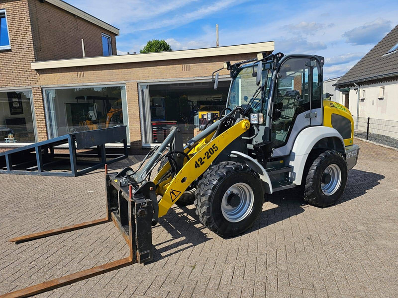 Kramer 357 - Pyöräkuormaaja: kuva Kramer 357 - Pyöräkuormaaja Kramer 357 - Pyöräkuormaaja: kuva Kramer 357 - Pyöräkuormaaja