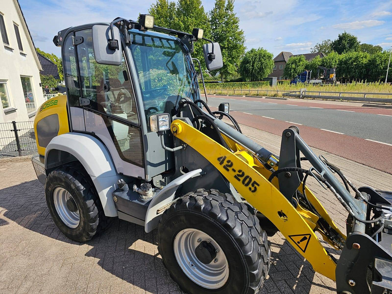 Kramer 357 - Pyöräkuormaaja: kuva Kramer 357 - Pyöräkuormaaja Kramer 357 - Pyöräkuormaaja: kuva Kramer 357 - Pyöräkuormaaja